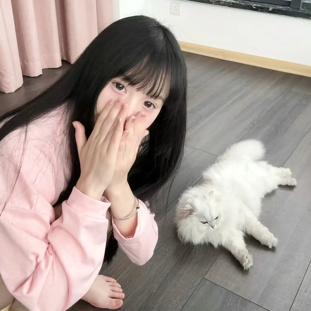巨蛇闯女校